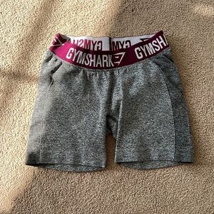 GYMSHARK flex shorts